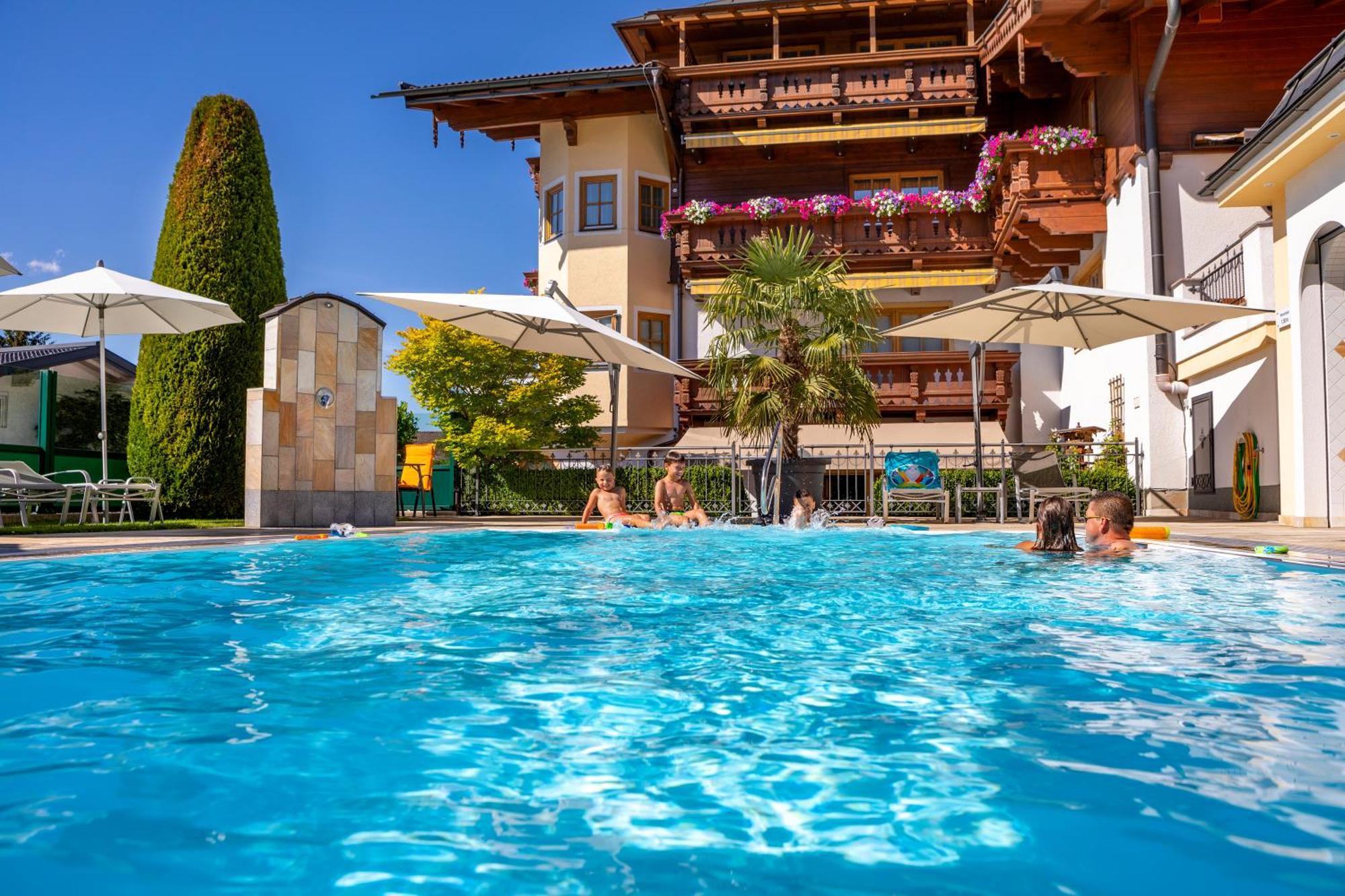 Apartments - Pension Florian Sankt Johann im Pongau Esterno foto